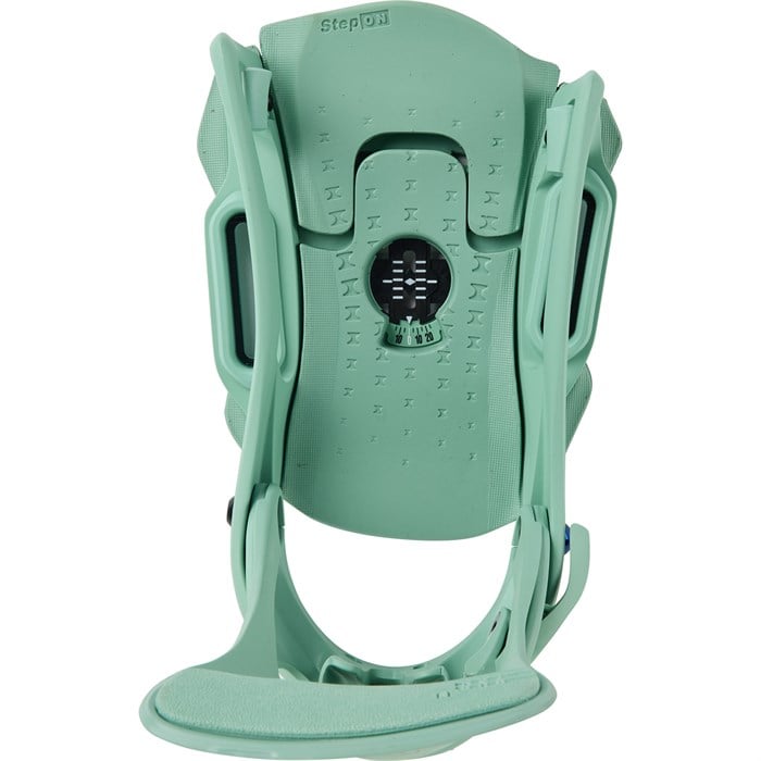 image_10-1.jpg Burton Step on Cartel X EST Snowboard Bindings 2026