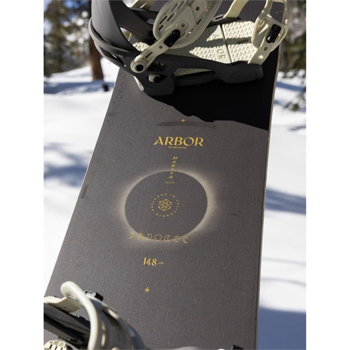 Arbor Mantra Decon Snowboard - Women's 2026
