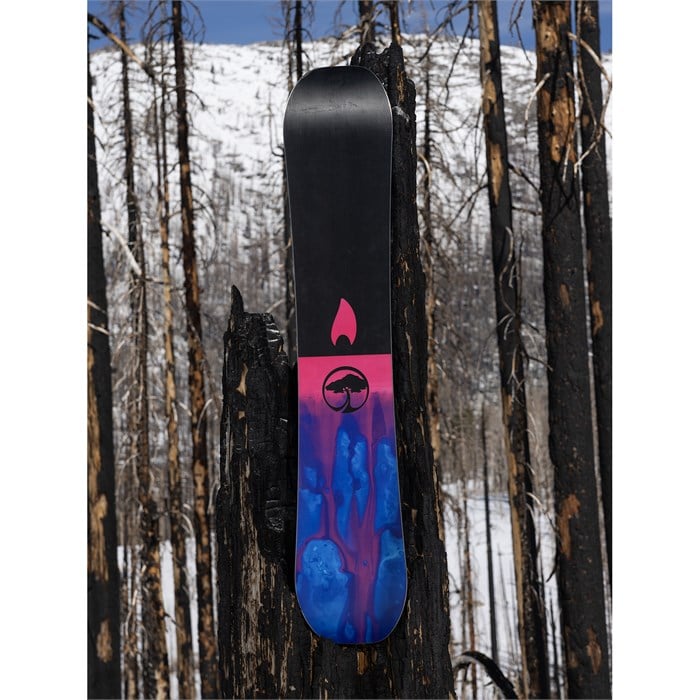 Arbor Rain Snowboard 2026
