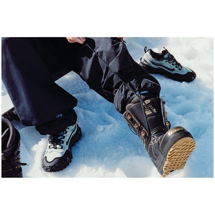 image_8-52.jpg Vans Invado Pro x Rene Snowboard Boots 2026