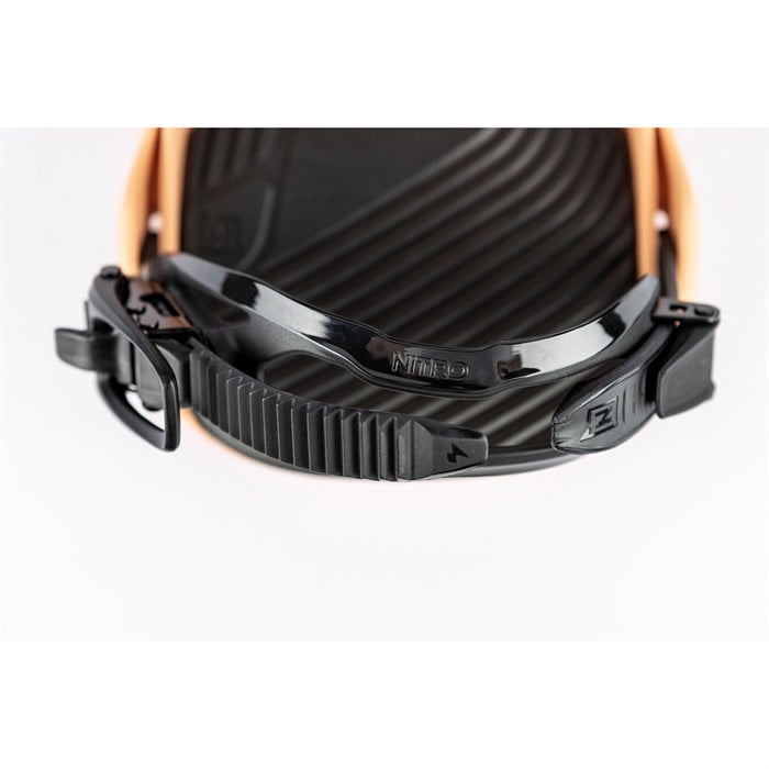 image_9-17.jpg Nitro Talent Snowboard Bindings 2026
